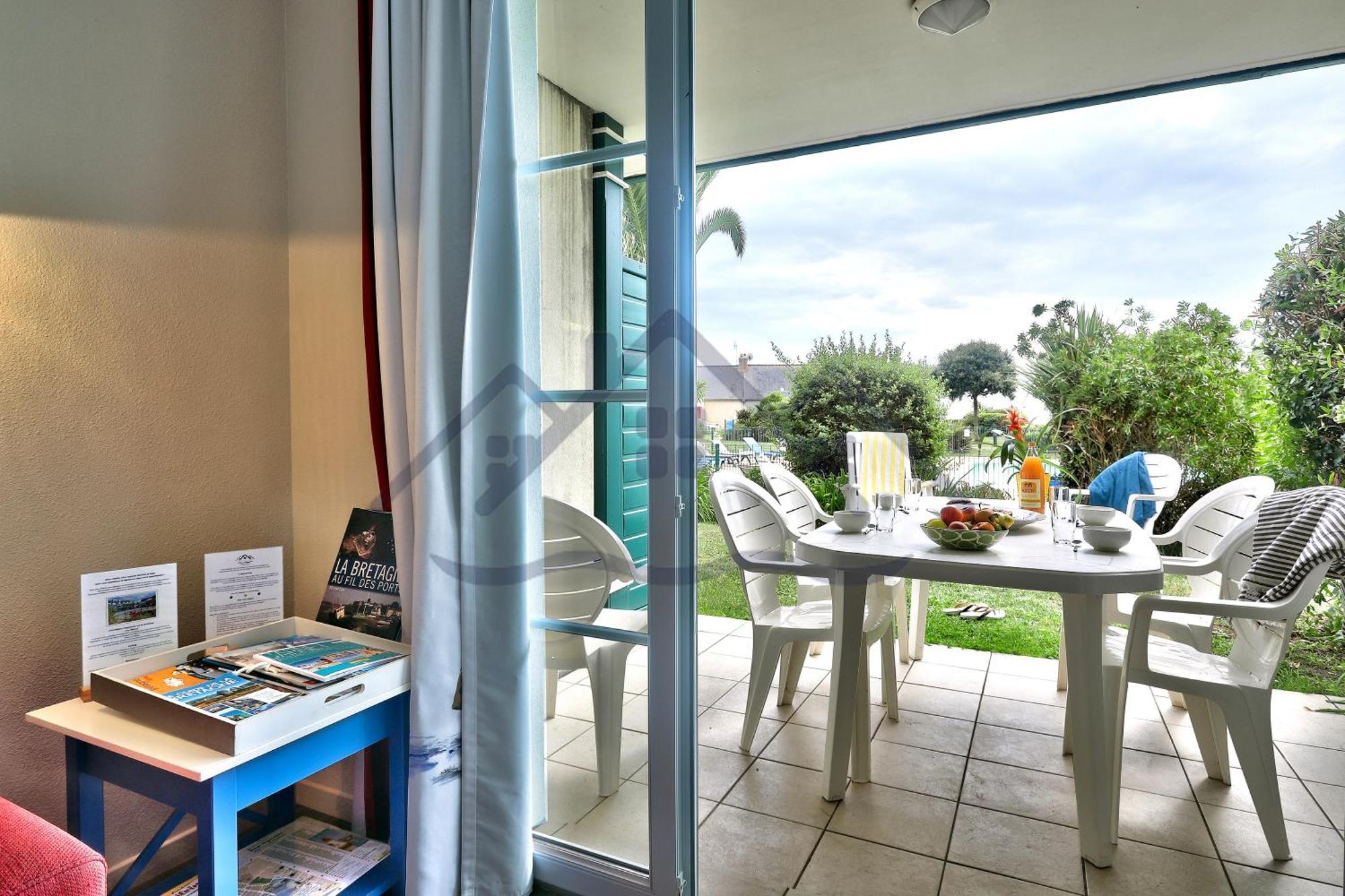 Localise A06: Seaside View Suite with Pool and Garden Access Guilvinec Exterior photo